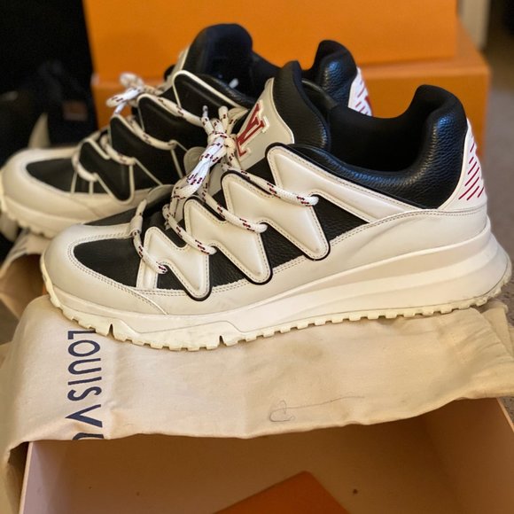 louis vuitton zig zag sneaker 8.5 - Picture 2 of 8